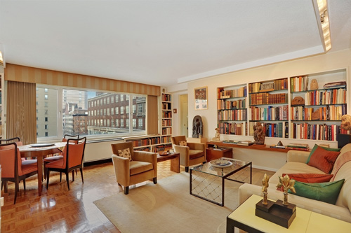 This beautiful home in NYC is listed for $525,000 by Froso Beys of The Corcoran Group.  Please click the photograph to view more of this listing.